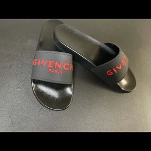 GIVENCHY PARIS FLAT SANDALS IN RUBBER Black Size 11 Man